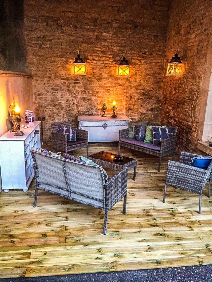 ホテル Chez Fabrice Dun-sur-Auron エクステリア 写真